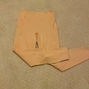 Pink fabletics leggings